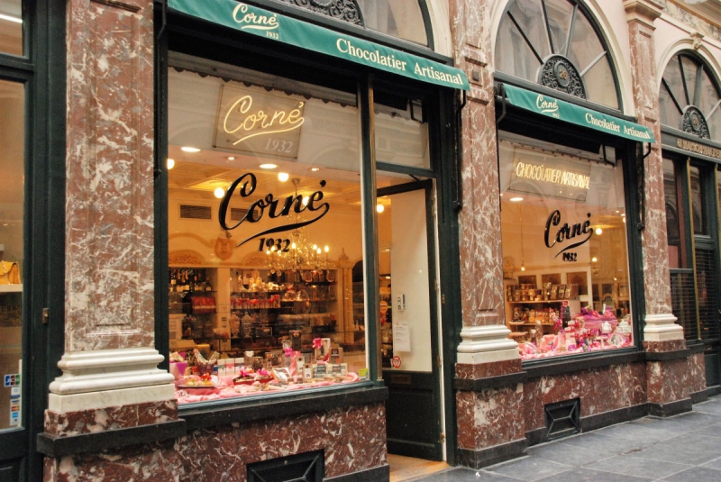 boulangerie-BORMES LES MIMOSAS-min_chocolate_chocolaterie_shop_luxury_chic_gallery_brussels_belgium-558146